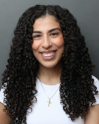 Photo of Sarah Mannaga, Registered Psychotherapist, BA, MEd, RP