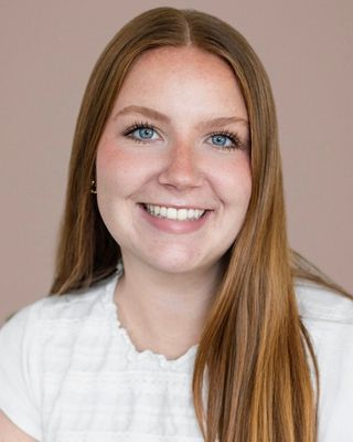 Photo of Cammy Bunce, LCSW Associate, LCSWA