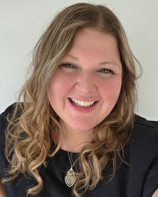 Photo of Bobbie-jo Hurt, Licensed Professional Counselor, LPC, CSAC