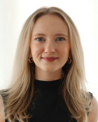 Photo of Kate Zsiros, Registered Counselling Therapist - Candidate, MACP, RCT-C