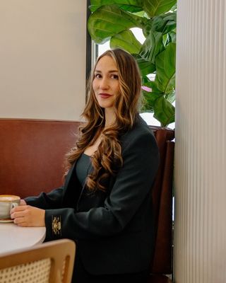 Photo of Danielle Billard - Danielle Billard - Everest Therapeutics, Clinical Social Work/Therapist, MSW, RSW
