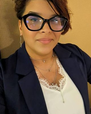 Photo of LaChawnda Szudlo, Psychiatric Nurse Practitioner, MSN, PMHNP