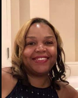 Photo of Nishan Warren, Counselor, LMHC