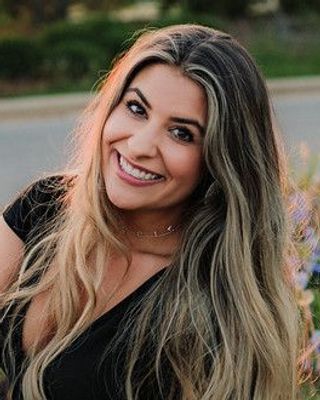 Photo of Maggie Paulus, Pre-Licensed Professional, BA, MS, LPC-IT