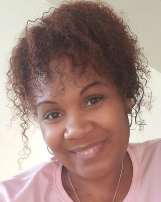 Photo of Dr. Tiffinee Yancey, Licensed Professional Counselor in Virginia