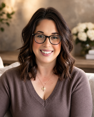 Photo of Delayna Choat - Delayna Choat, LMFT, Individual & Couples Therapy, Marriage & Family Therapist, LMFT