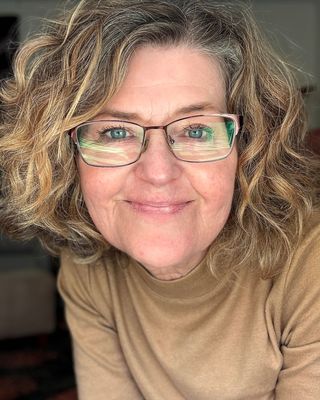 Photo of Bronwen Antonia Lemmon, Marriage & Family Therapist, MS, LMFT, TA