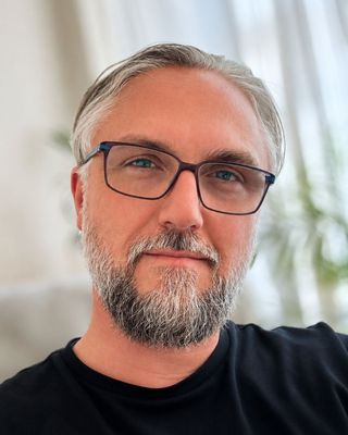 Photo of Daniel Cochrane, Psychotherapist, MBACP