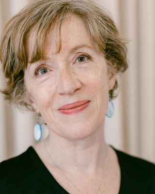 Photo of Andrea Bonsey, Registered Psychotherapist, MEd, RP, CWS