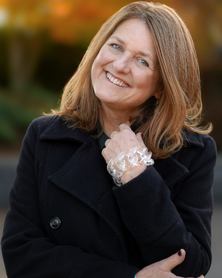 Photo of Dr. Karen Chenier, Licensed Professional Counselor, PhD, LPC, R-DMT