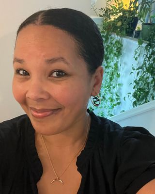 Photo of Jeigh Hayes, Licensed Professional Counselor, MA, LPC, LMHC