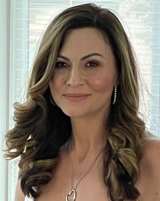 Photo of Tonia Cianciulli - Tonia Cianciulli: Anxiety, ADHD, People-Pleasing, Registered Psychotherapist (Qualifying), RP(Q), Intern