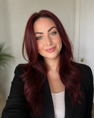 Photo of Amy McFetridge, Psychotherapist, MBACP