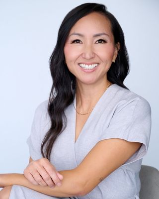 Photo of Diana Nguyen, Psychiatric Nurse Practitioner, PMHNP