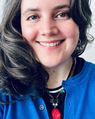Photo of Lindsay Kelly Downs, Art Therapist, MA, LCPAT , ATR-BC®
