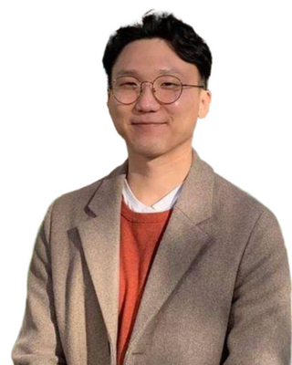 Photo of Hyunbin Hwang, RPQ, Registered Psychotherapist (Qualifying)