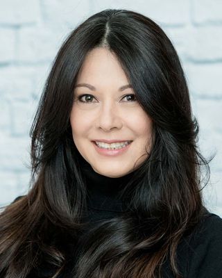 Photo of Karen Jones, Registered Psychotherapist, RP, MA, AddDipl, HBA