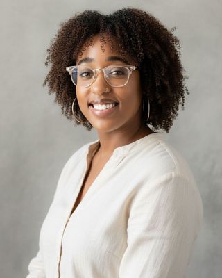 Photo of Ariel Bracey, Clinical Social Work/Therapist, LCSW
