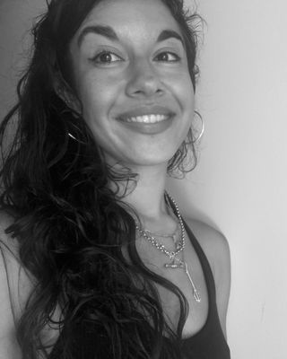 Photo of Sophie Cox, Psychotherapist, ACP