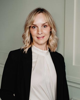 Photo of Susan Robbins, Registered Psychotherapist, MA, RP, RMFT-S