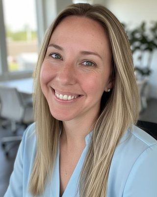 Photo of Lauren Daoust, Clinical Social Work/Therapist, MSW, LCSW