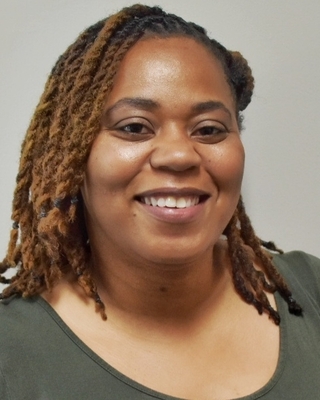 Photo of LaTeisha Benson, LCSW, Clinical Social Work/Therapist