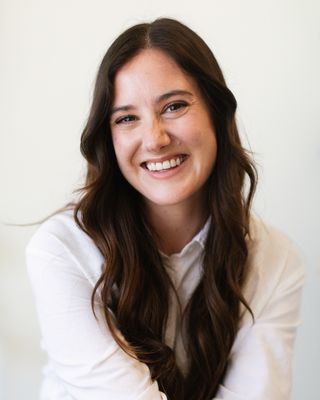 Photo of Erin Polizzi, Psychiatric Nurse Practitioner, PMHNP