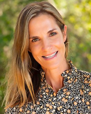 Photo of Laura Robinson, Clinical Social Work/Therapist, LCSW