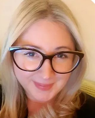 Photo of Alison Jane Hopkins, Psychotherapist, MBACP