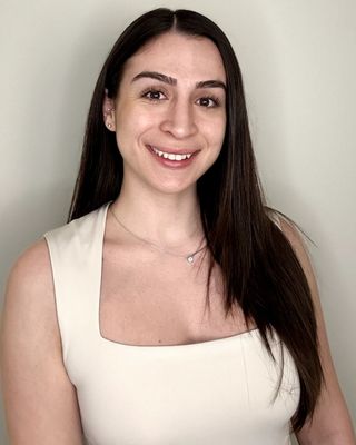 Photo of Suzanne Danielle Palmieri, Registered Social Worker, MSW, RSW