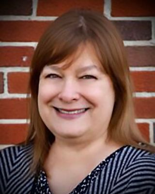 Photo of Yasmin Undeland, Psychiatric Nurse Practitioner in Loudoun County, VA