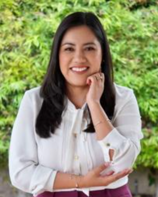 Photo of Karla Islas, Clinical Social Work/Therapist, LCSW