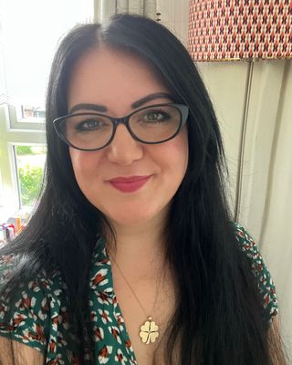 Photo of Gulcin Bulut, Psychotherapist, MSc, MBACP