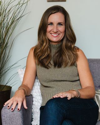 Photo of Maureen Elliz - Heal With Me Psychotherapy, Clinical Social Work/Therapist, MSW, LICSW