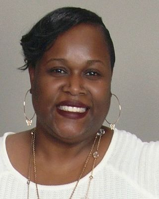 Photo of Denesha Duncan, PLMHP, PLMSW, Counselor