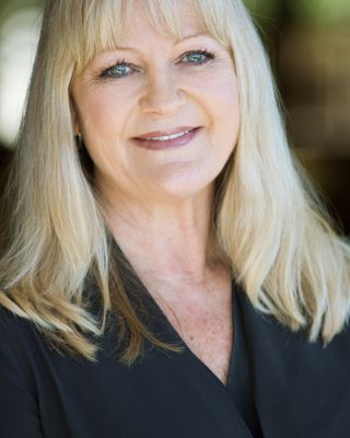 Photo of Tonya King, Marriage & Family Therapist, MA, LMFT