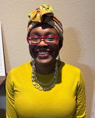 Photo of Tommica Hewlett, Licensed Master Social Worker, LMSW