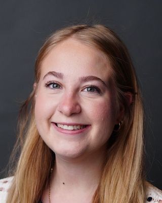 Photo of Samantha Shaner, Registered Mental Health Counselor Intern, RMHCI, EMDR, MA