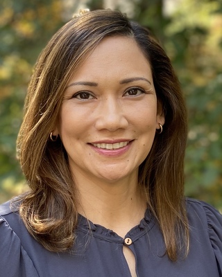Photo of Wendy Velazco-Weiss, Clinical Social Work/Therapist in Fairfax, VA