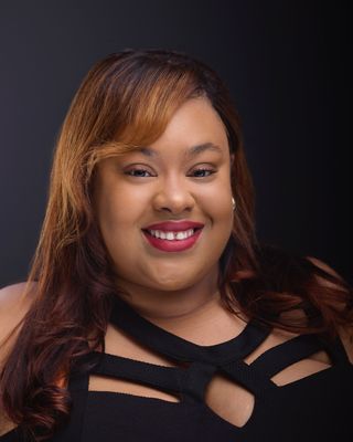 Photo of Dr. Arielle Smith, Clinical Social Work/Therapist, MSW, DSW, LCSW