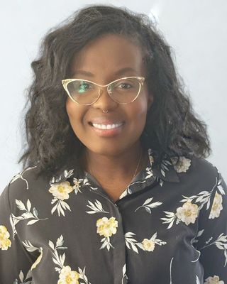 Photo of Angela Arias, Clinical Social Work/Therapist, LCSW