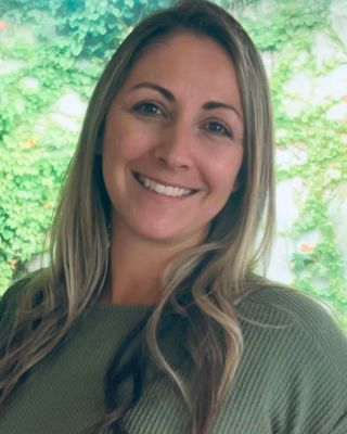 Photo of Julie Rihn, Clinical Social Work/Therapist, LCSW
