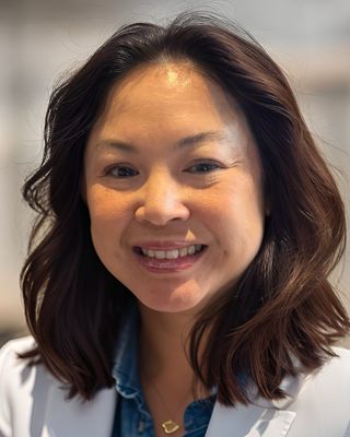 Photo of Kim J Robertson, Clinical Social Work/Therapist, LMSW, MSW, BSW