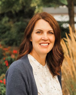 Photo of Suzy M Larsen, Counselor in Utah