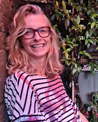 Photo of Trudi Pearce, Counsellor, MSc, MBACP