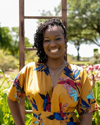 Photo of Daneshia Moten, LMFT-A, MA, Marriage & Family Therapist Associate