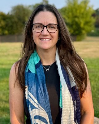 Photo of Andrea Porter, Registered Social Worker, MSW, RSW, CACBT