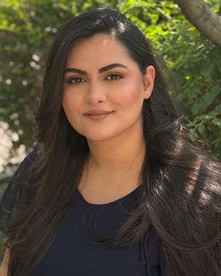 Photo of Sarina Radhoosh, Registered Psychotherapist (Qualifying)