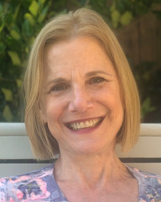 Photo of Laurie Astor-Dubin, Psychologist in Los Angeles, CA