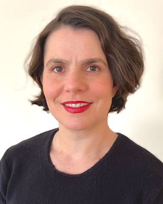 Photo of Sara Freeman, Pre-Licensed Professional, MFA, MA